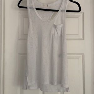 White tank